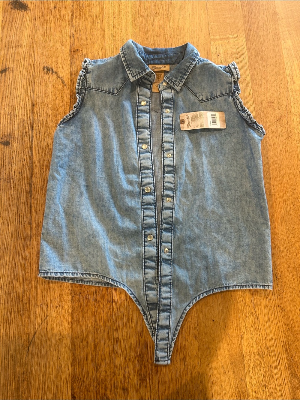 Wrangler Light Blue Denim Sleeveless Snap Front Shirt